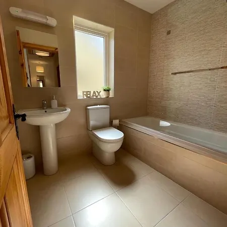 The Mid Kerry Escape