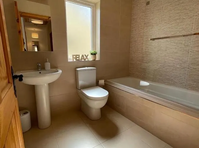 The Mid Kerry Escape